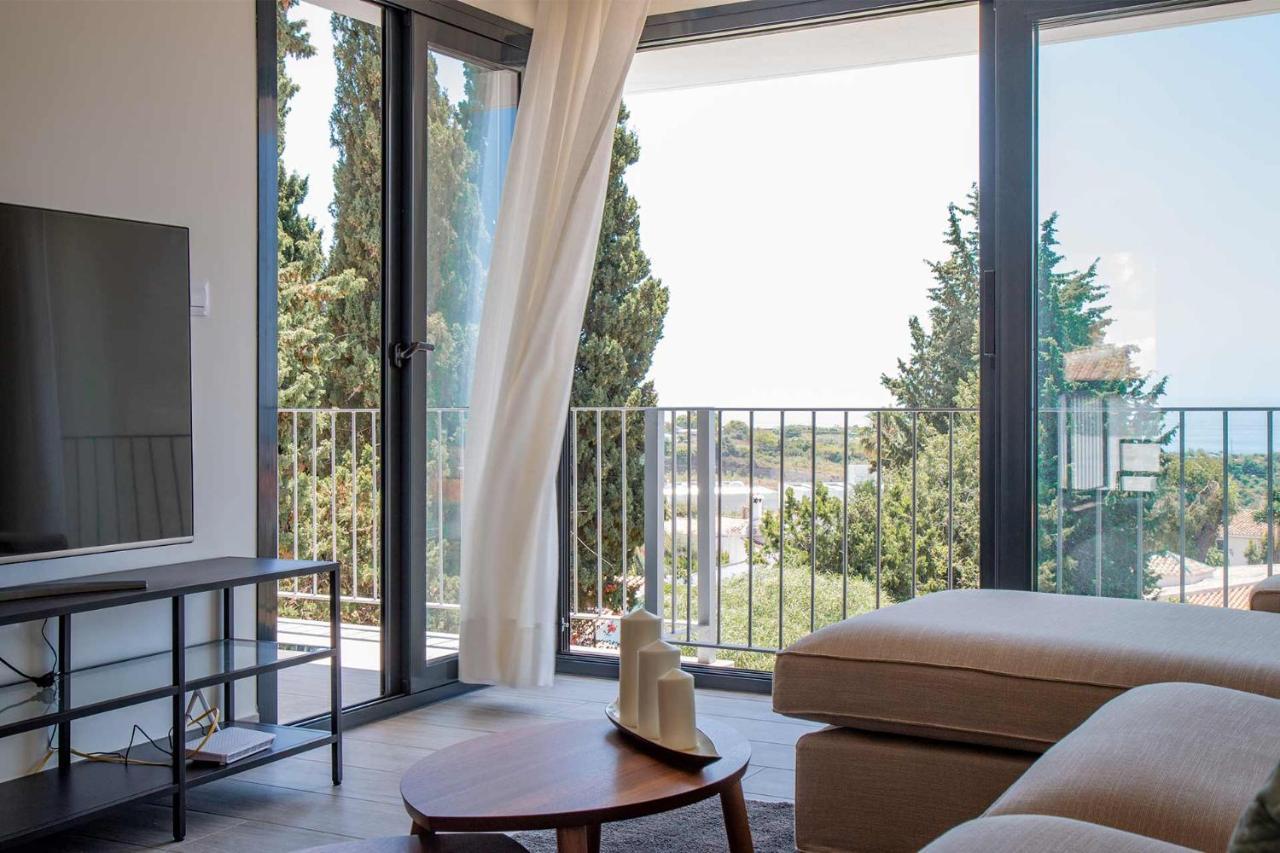Вилла Capistrano Garden, Piscina Privada Y Vistas Al Mar Нерха Экстерьер фото