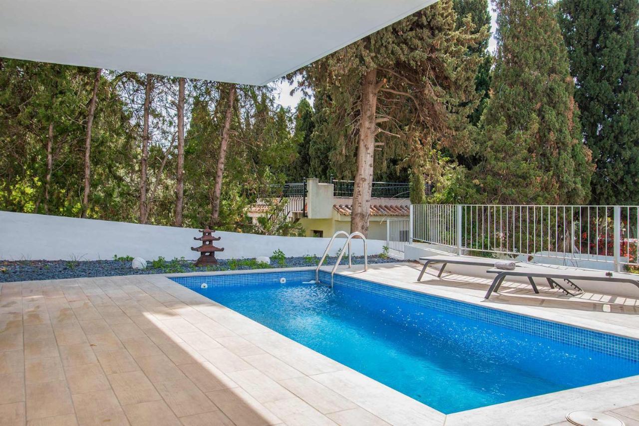 Вилла Capistrano Garden, Piscina Privada Y Vistas Al Mar Нерха Экстерьер фото